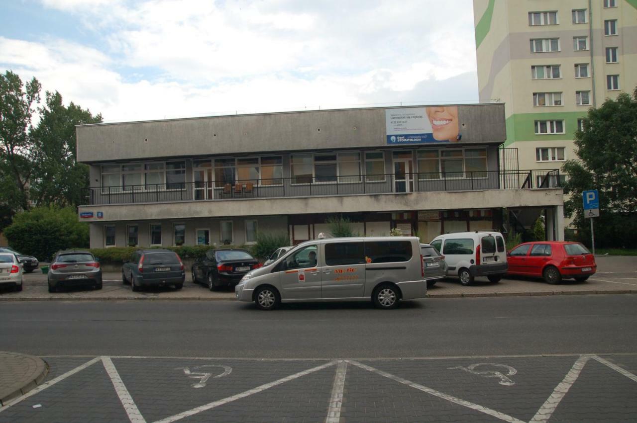 Hostel Family Erasmus Center Varsovie Extérieur photo